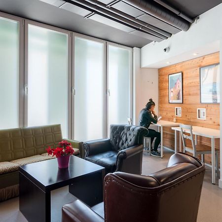Ganbara Hostel Bilbao Dış mekan fotoğraf