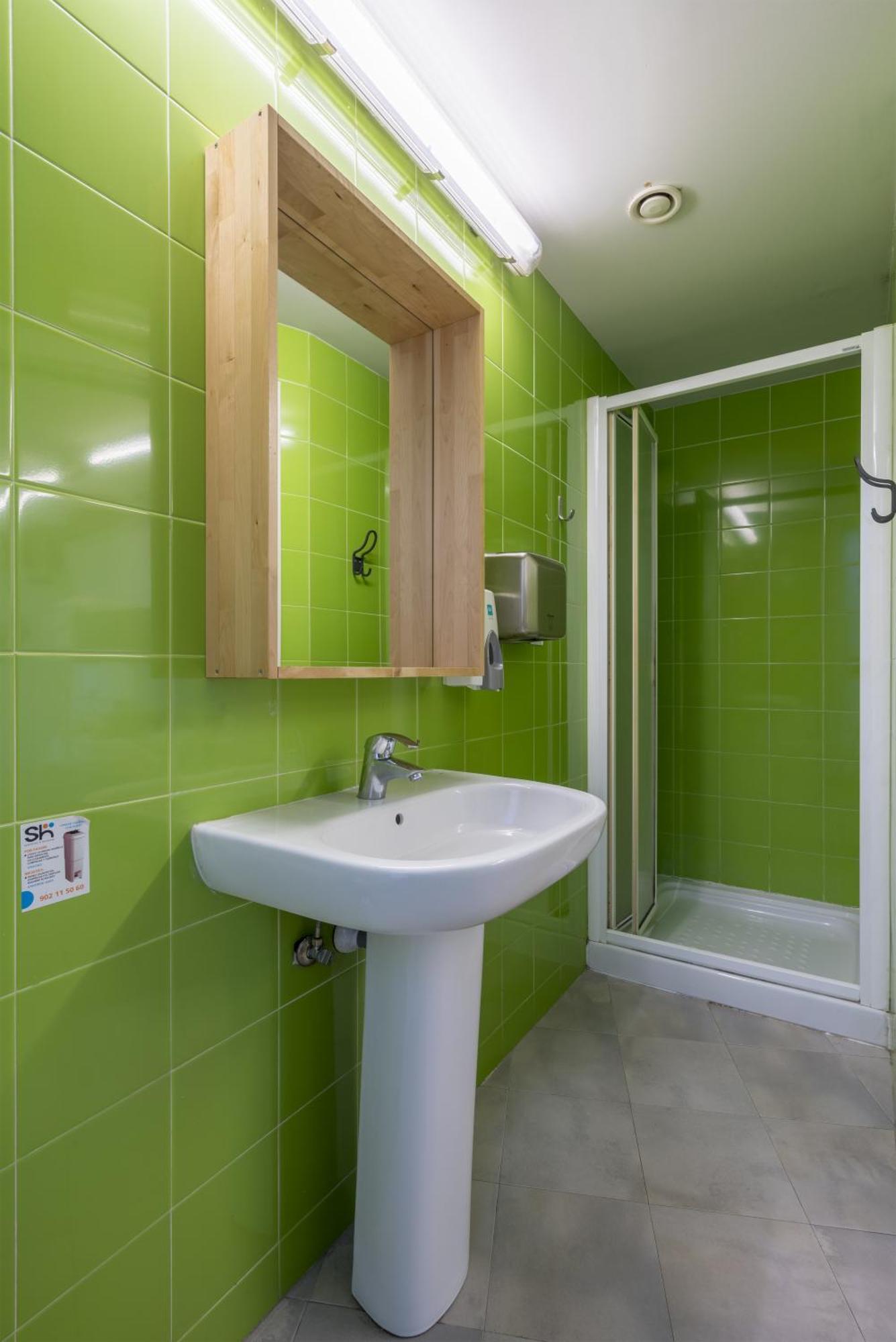 Ganbara Hostel Bilbao Dış mekan fotoğraf
