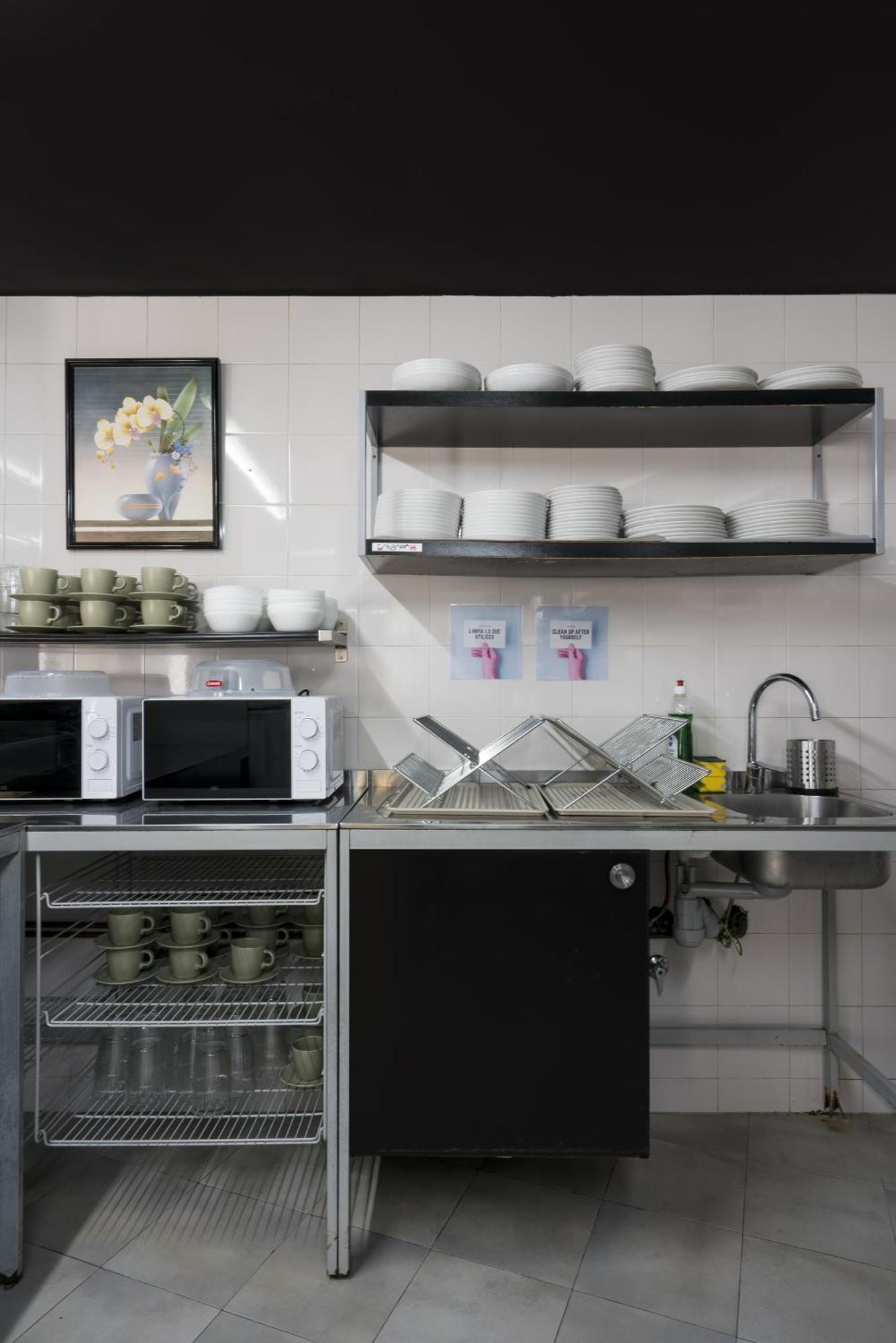 Ganbara Hostel Bilbao Dış mekan fotoğraf